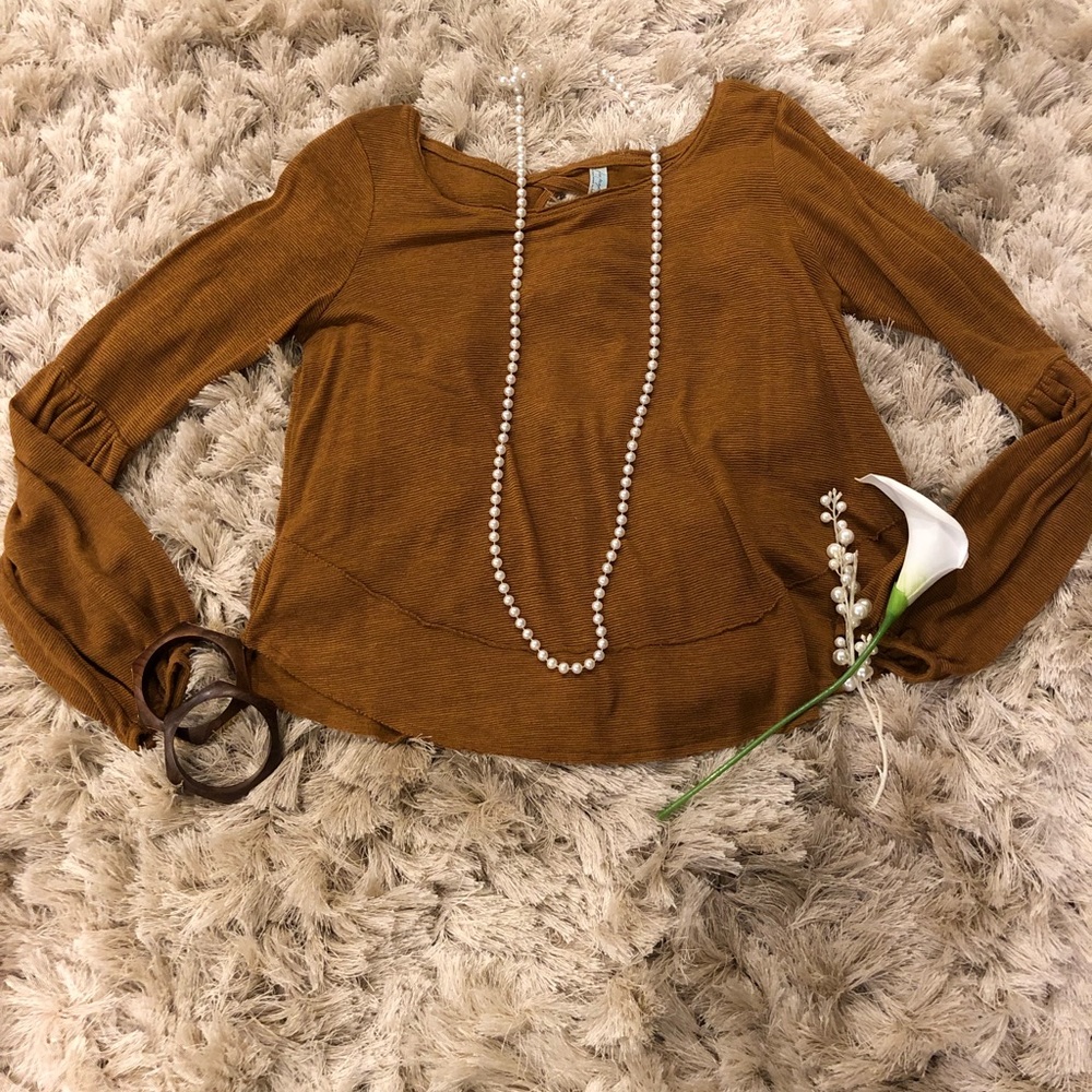 Free People Mustard Peplum Top 🌻